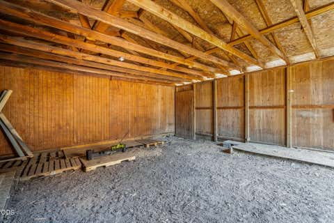 Tiny photo for 52917 Shady Lane, La Pine, OR 97739 (MLS # 220223876)