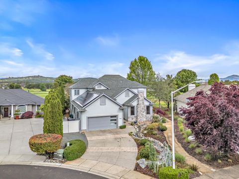 142 Prairie Landing Drive Eagle Point OR 97524