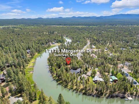 Tiny photo for 17175 Merganser Drive, Bend, OR 97707 (MLS # 220213063)