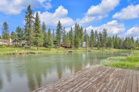 Tiny photo for 17175 Merganser Drive, Bend, OR 97707 (MLS # 220213063)