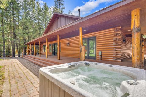 Tiny photo for 17175 Merganser Drive, Bend, OR 97707 (MLS # 220213063)