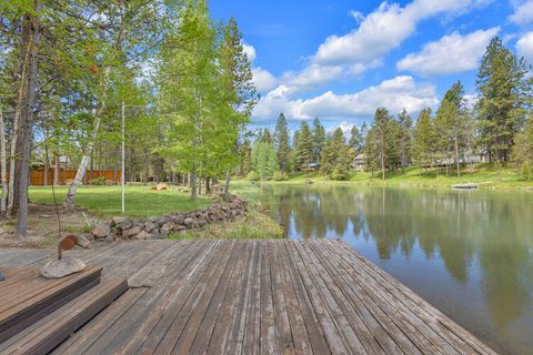 Tiny photo for 17175 Merganser Drive, Bend, OR 97707 (MLS # 220213063)