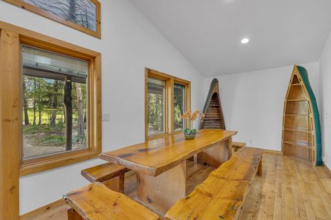 Tiny photo for 17175 Merganser Drive, Bend, OR 97707 (MLS # 220213063)