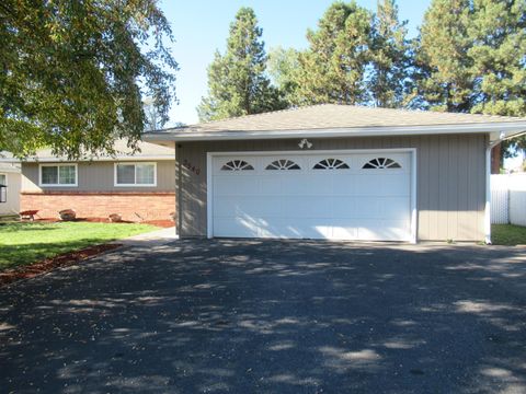 Tiny photo for 3540 Montavilla Drive, Klamath Falls, OR 97603 (MLS # 220211194)
