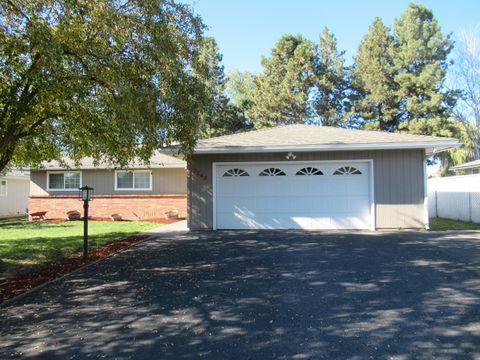 Tiny photo for 3540 Montavilla Drive, Klamath Falls, OR 97603 (MLS # 220211194)