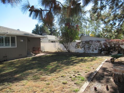 Tiny photo for 3540 Montavilla Drive, Klamath Falls, OR 97603 (MLS # 220211194)