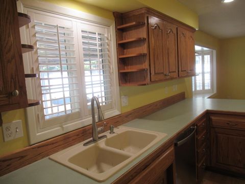 Tiny photo for 3540 Montavilla Drive, Klamath Falls, OR 97603 (MLS # 220211194)