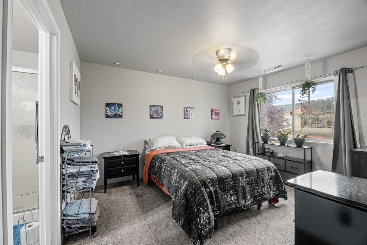 Auburn Estates - Residential