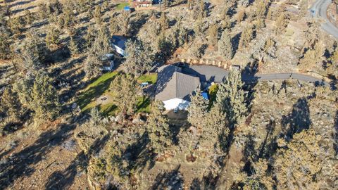 Tiny photo for 4805 NW 57th Street, Redmond, OR 97756 (MLS # 220213223)