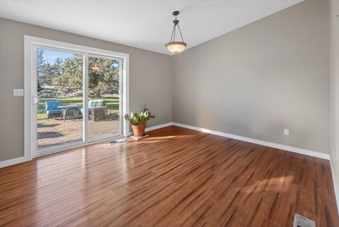 Tiny photo for 4805 NW 57th Street, Redmond, OR 97756 (MLS # 220213223)