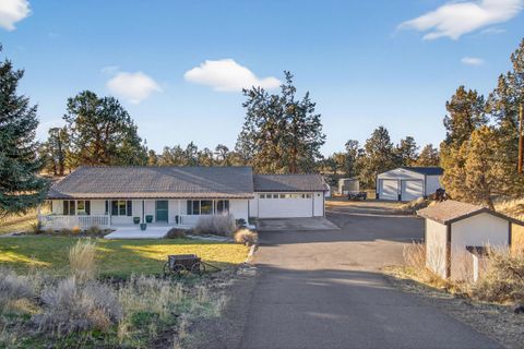 Tiny photo for 4805 NW 57th Street, Redmond, OR 97756 (MLS # 220213223)