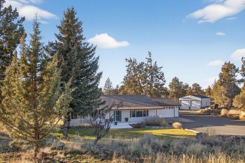 Tiny photo for 4805 NW 57th Street, Redmond, OR 97756 (MLS # 220213223)