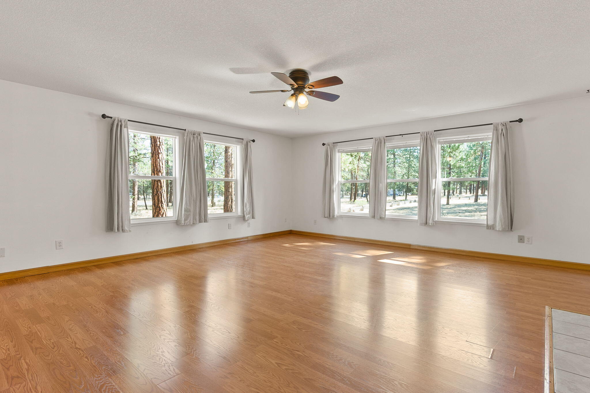 Squaw Creek Canyon - Residential