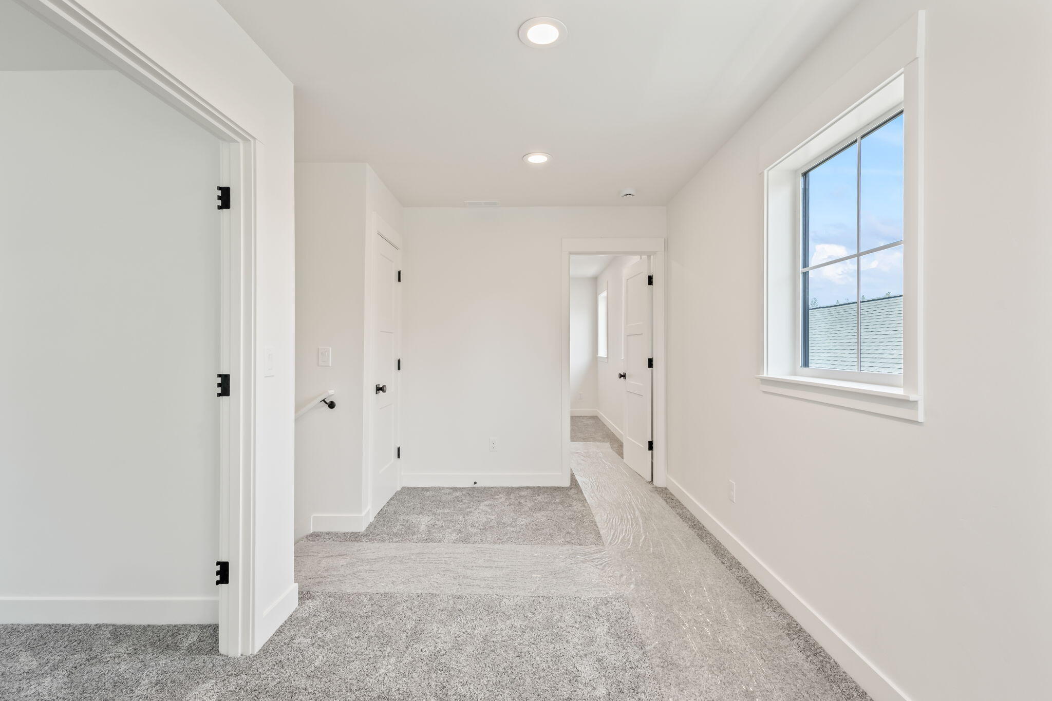 SaddleStone - Residential