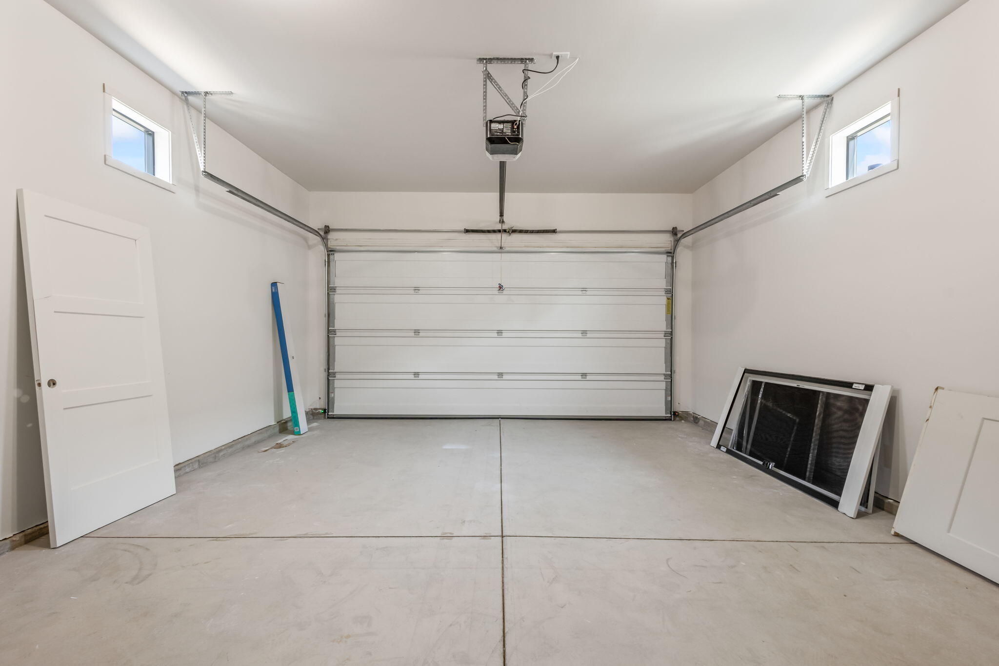 SaddleStone - Residential