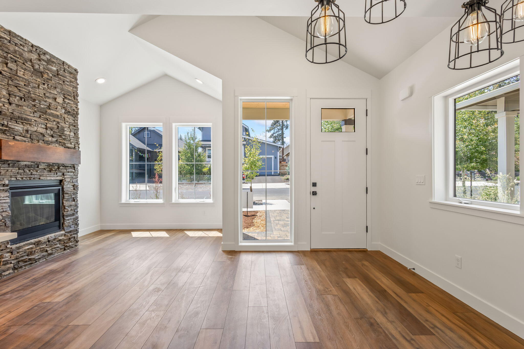 988 E Black Butte Avenue 30