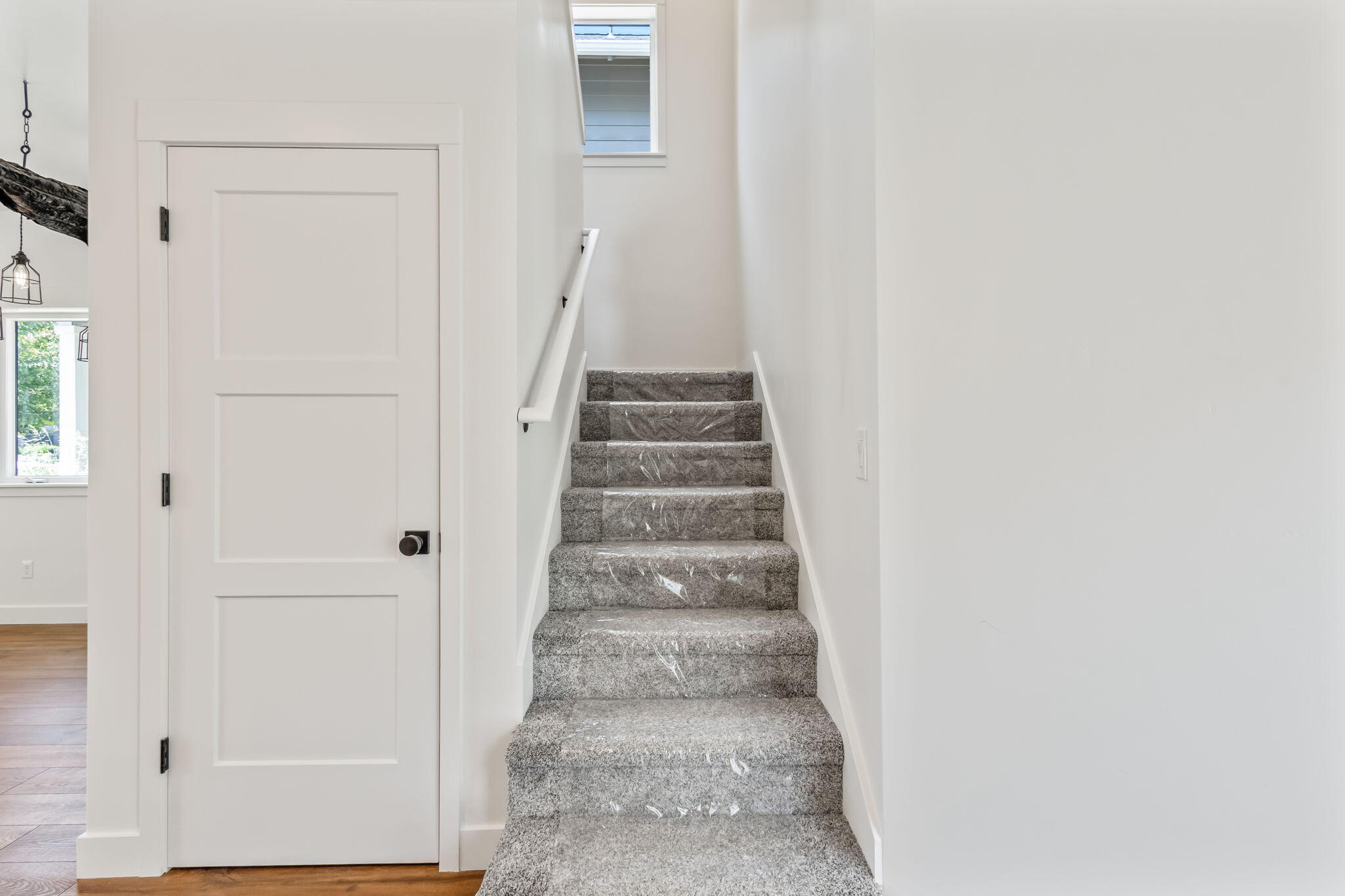 SaddleStone - Residential