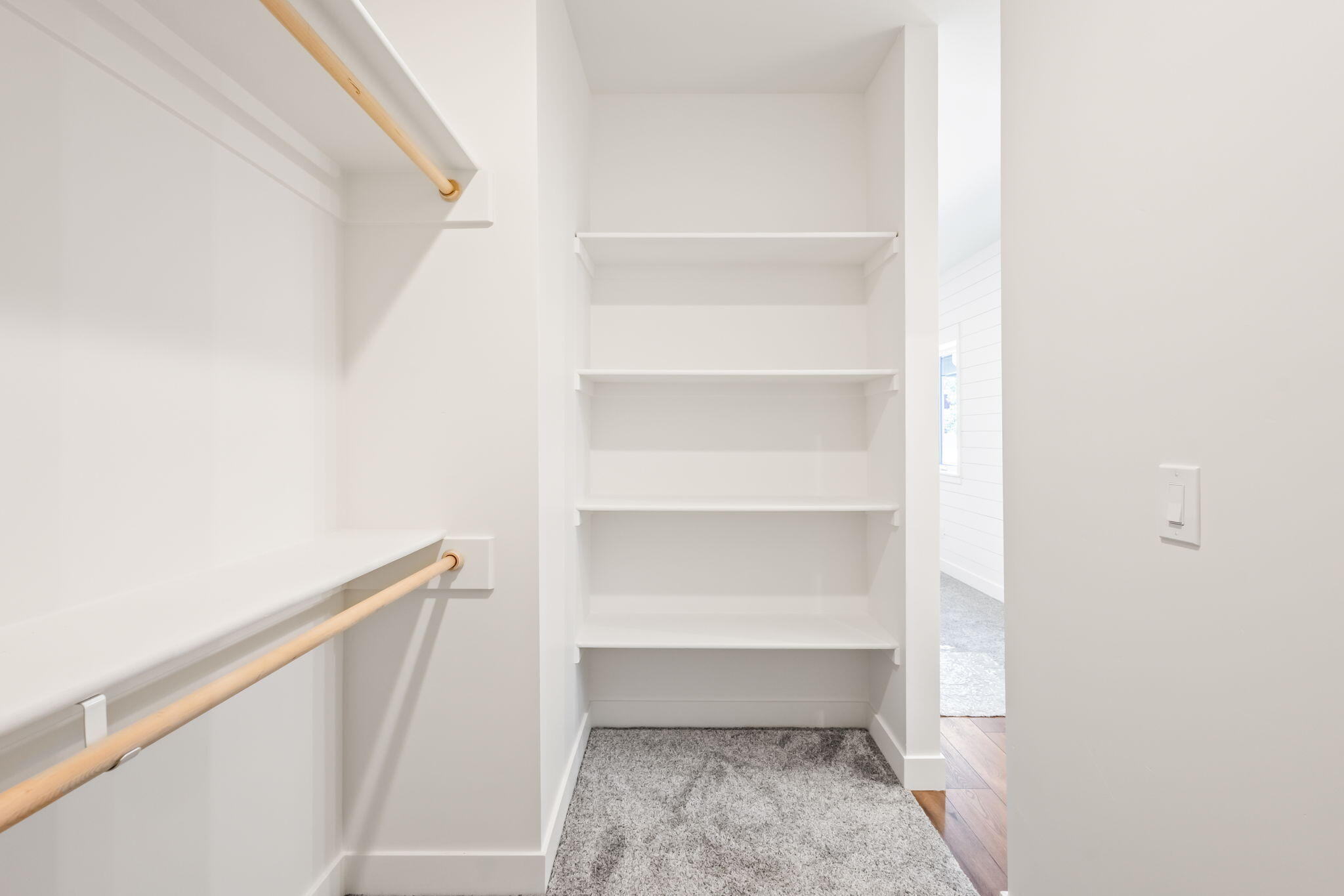 SaddleStone - Residential