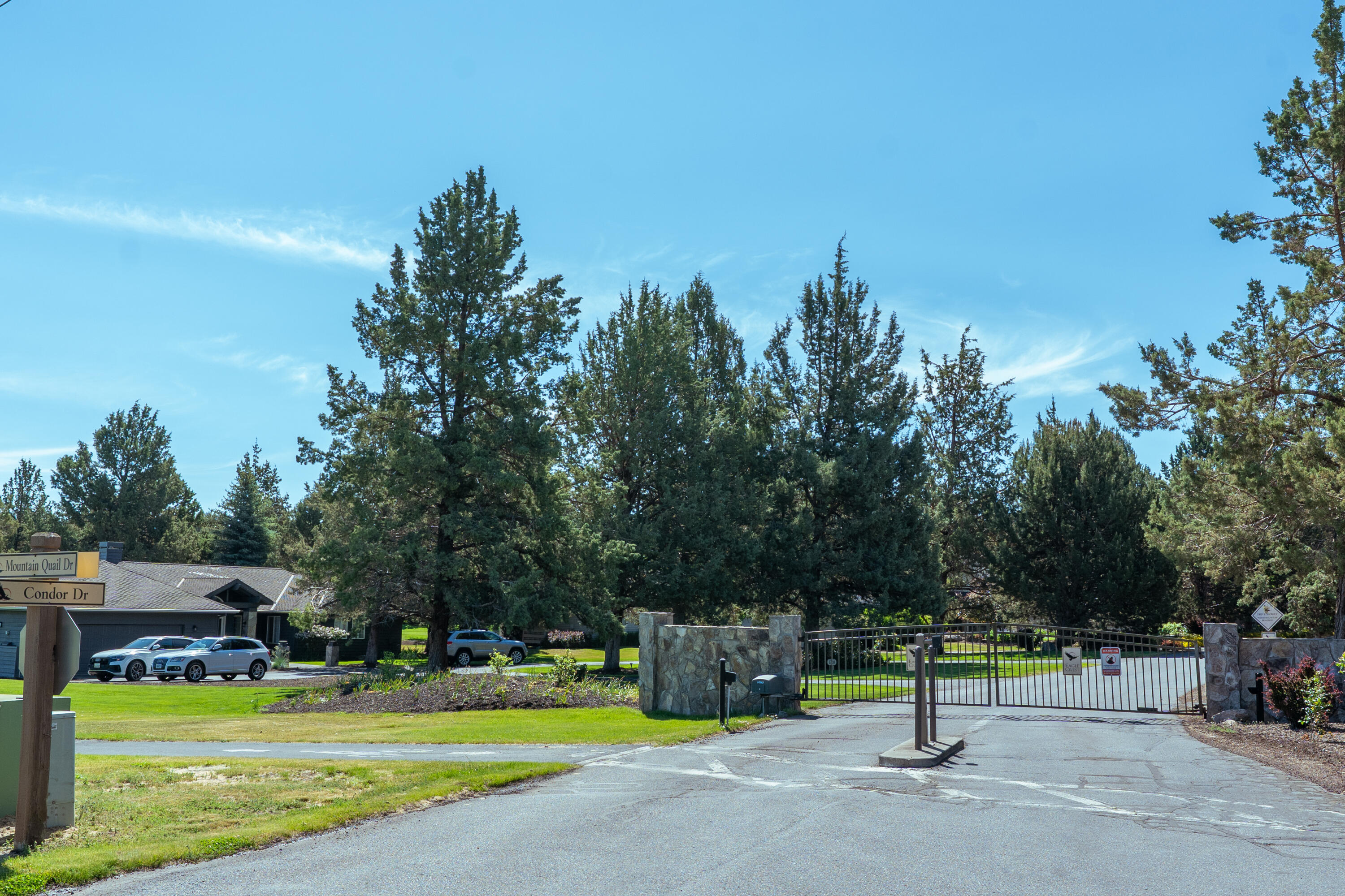 Eagle Crest - Residential