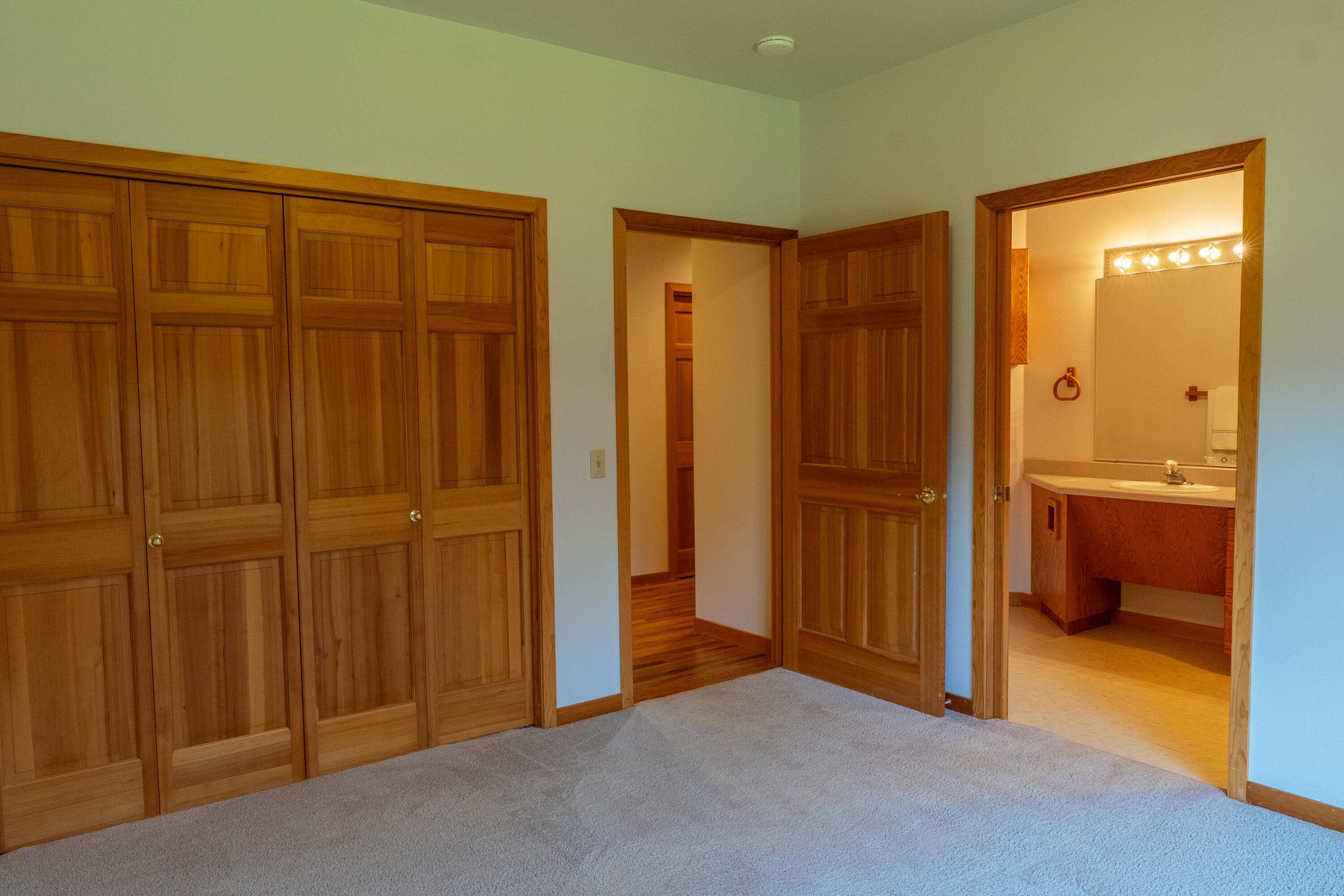 Eagle Crest - Residential