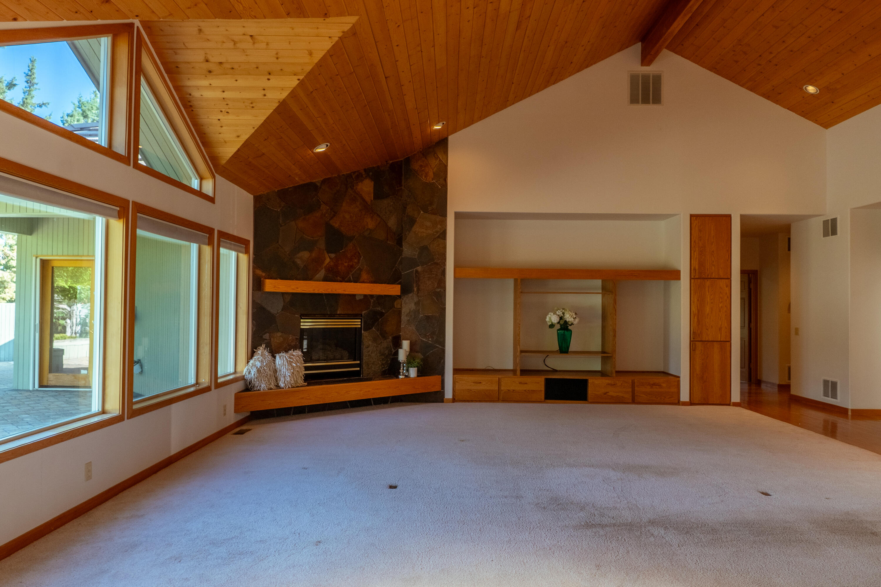 Eagle Crest - Residential