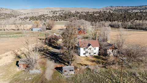 Tiny photo for 311 NE 7th Street, John Day, OR 97845 (MLS # 220214711)