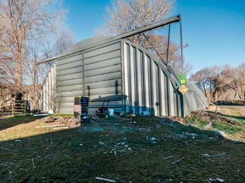 Tiny photo for 311 NE 7th Street, John Day, OR 97845 (MLS # 220214711)