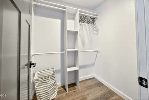 Tiny photo for 4715 Red Tail Drive, Klamath Falls, OR 97601 (MLS # 220226148)