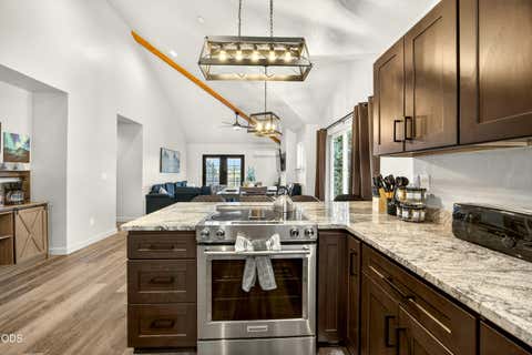 Tiny photo for 4715 Red Tail Drive, Klamath Falls, OR 97601 (MLS # 220226148)