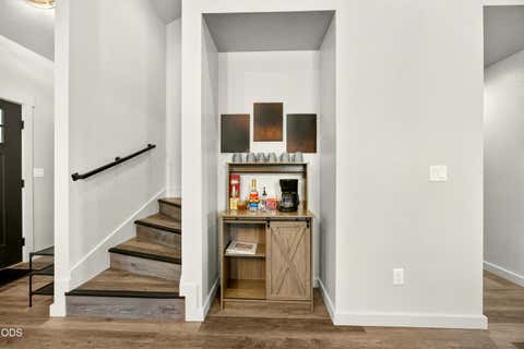Tiny photo for 4715 Red Tail Drive, Klamath Falls, OR 97601 (MLS # 220226148)