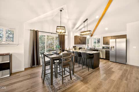Tiny photo for 4715 Red Tail Drive, Klamath Falls, OR 97601 (MLS # 220226148)