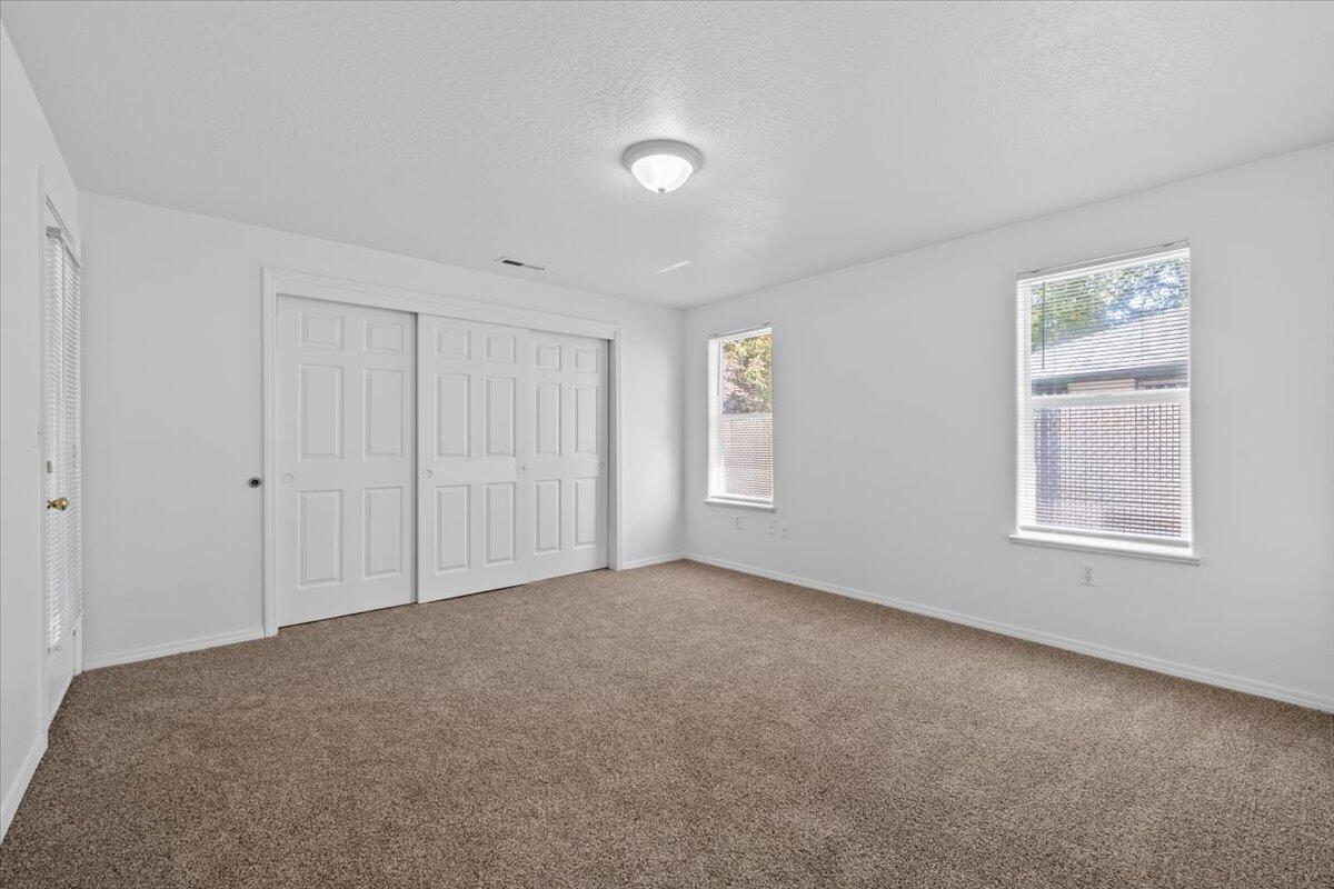 Forest Glen Phase Vii - Residential