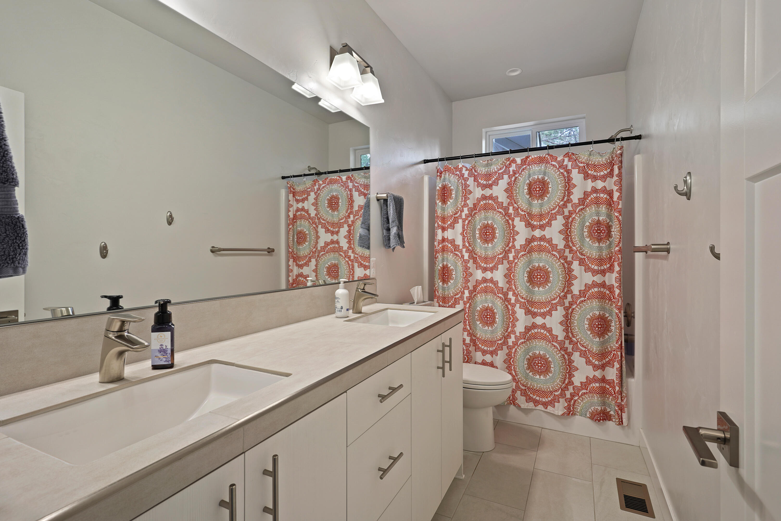 Hidden Hills - Residential