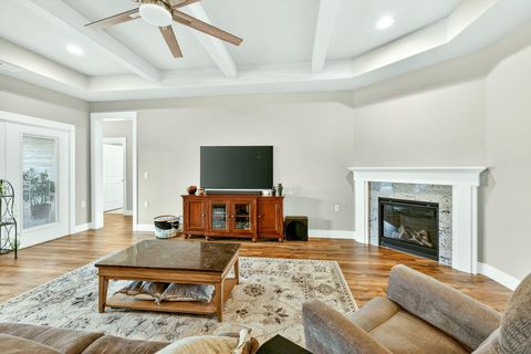 Tiny photo for 1726 River Run Street, Central Point, OR 97502 (MLS # 220219796)