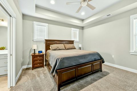 Tiny photo for 1726 River Run Street, Central Point, OR 97502 (MLS # 220219796)
