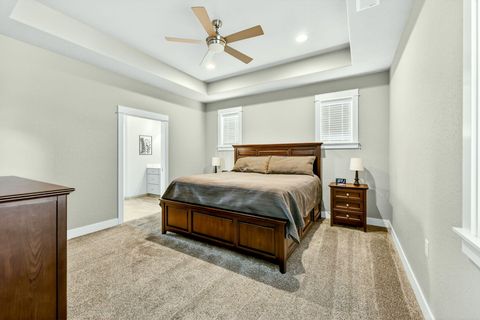 Tiny photo for 1726 River Run Street, Central Point, OR 97502 (MLS # 220219796)