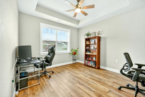 Tiny photo for 1726 River Run Street, Central Point, OR 97502 (MLS # 220219796)