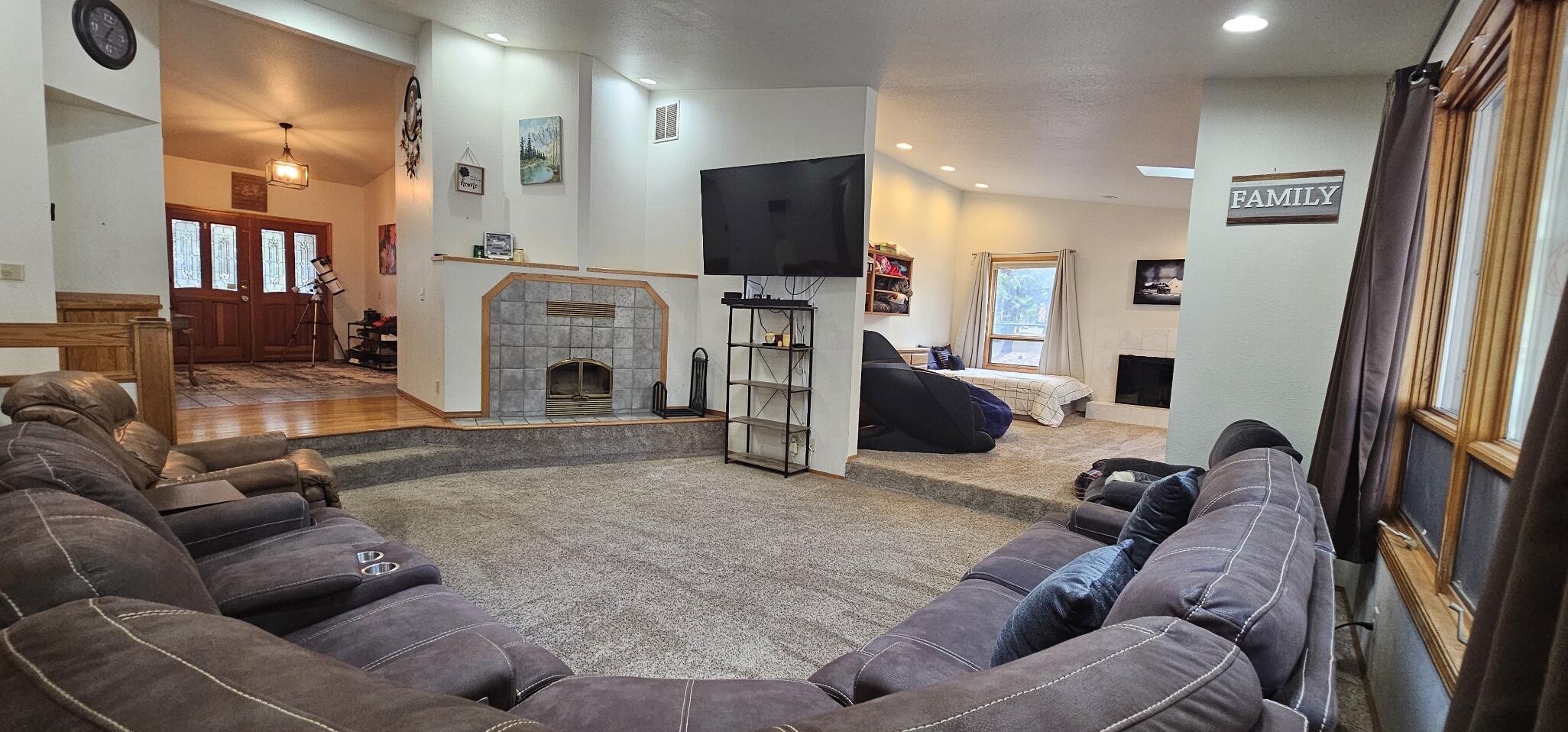 Newberry Estates - Residential