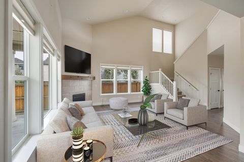 20488 SE Byron Avenue Bend OR 97702