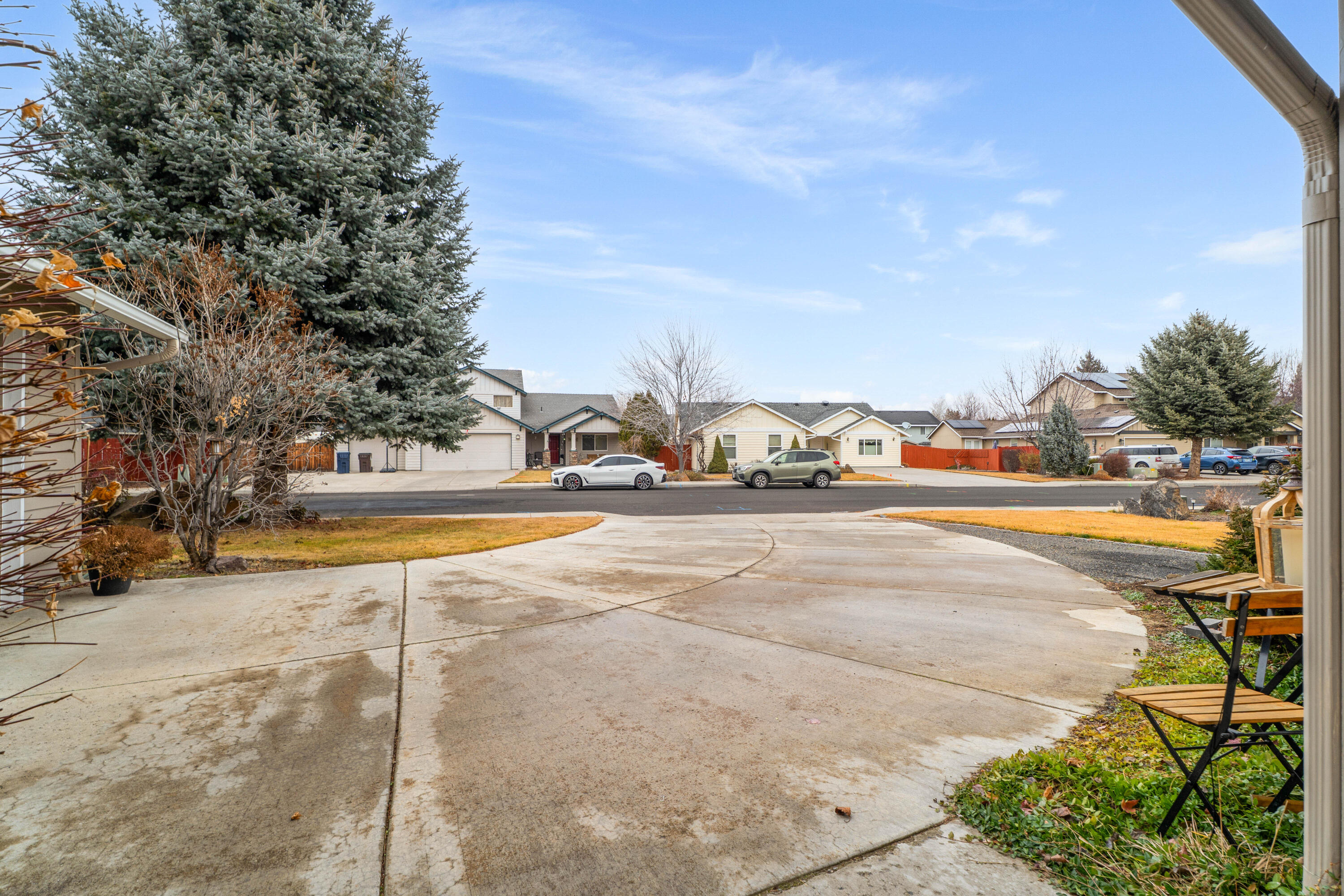 2150 NW Poplar Avenue