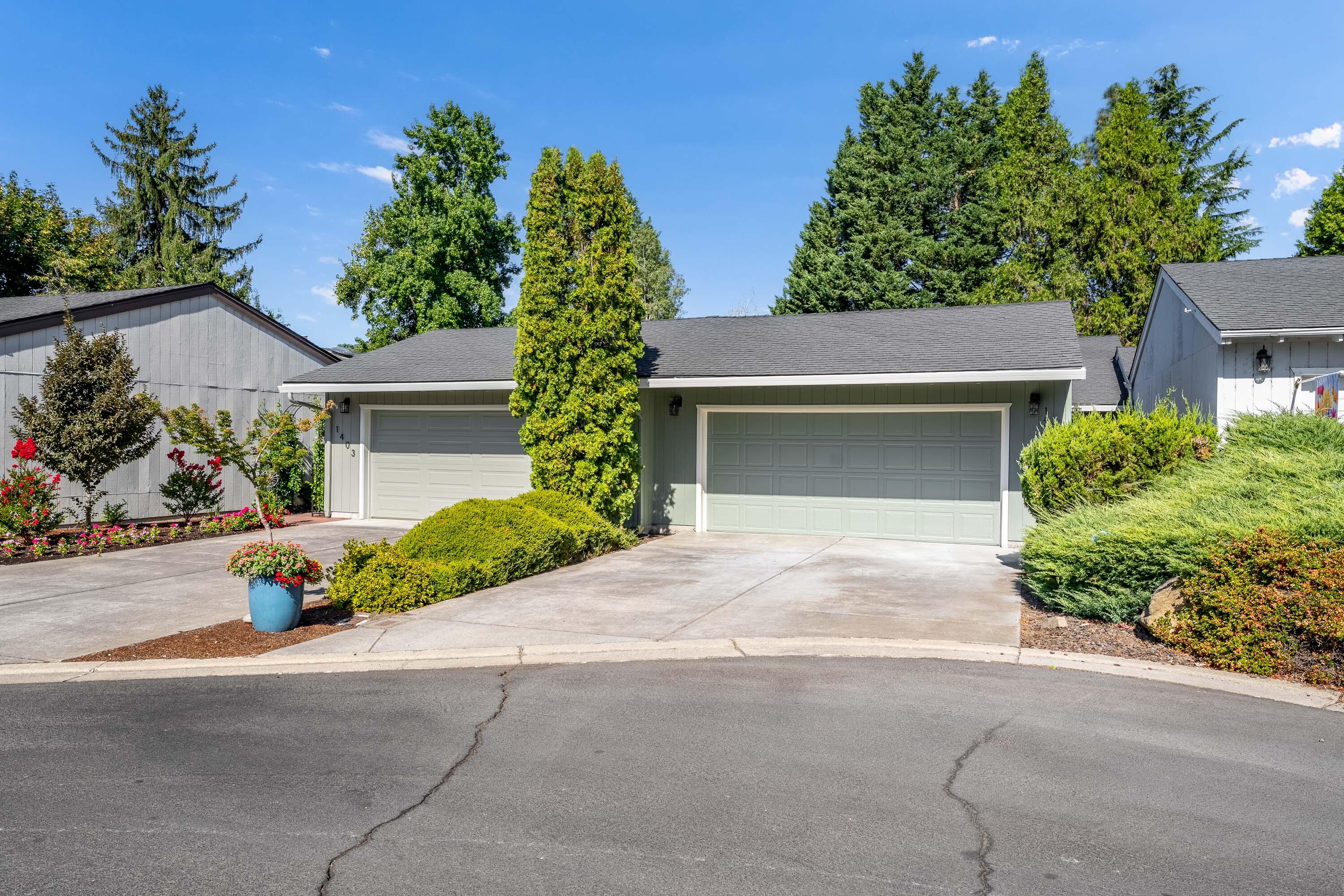 Medford Heights Townhouses Subdivision - Residential