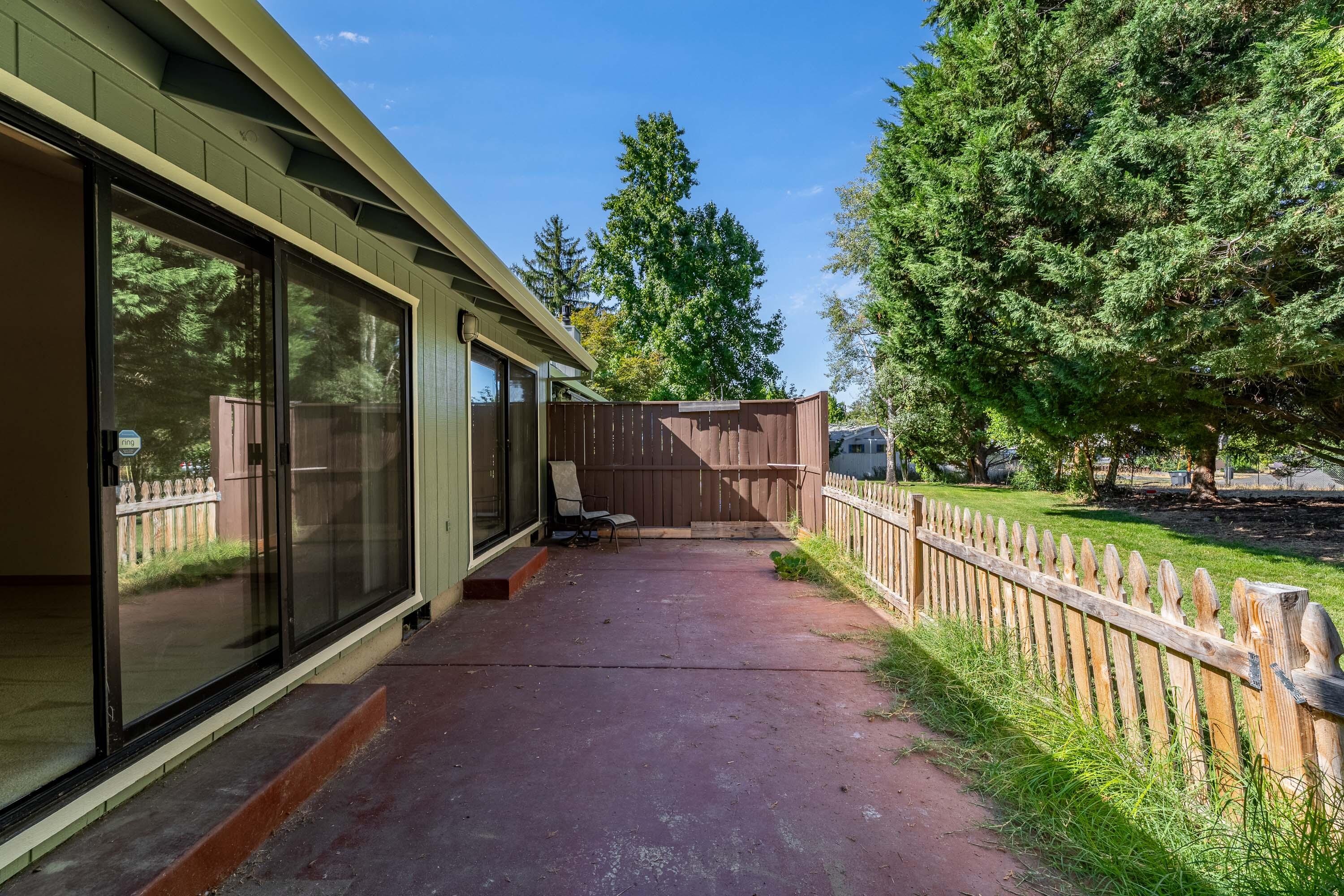 Medford Heights Townhouses Subdivision - Residential