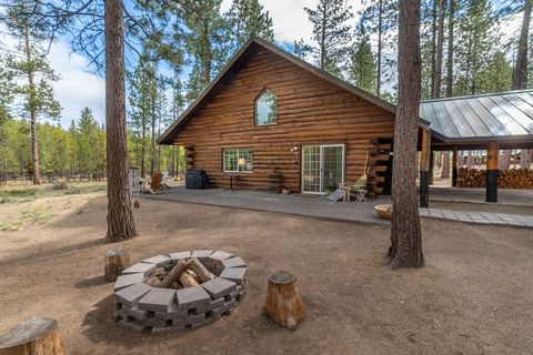 Tiny photo for 153526 Twilla Court, La Pine, OR 97739 (MLS # 220220483)
