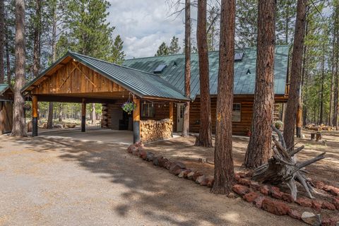 Tiny photo for 153526 Twilla Court, La Pine, OR 97739 (MLS # 220220483)