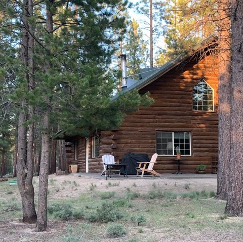 Tiny photo for 153526 Twilla Court, La Pine, OR 97739 (MLS # 220220483)