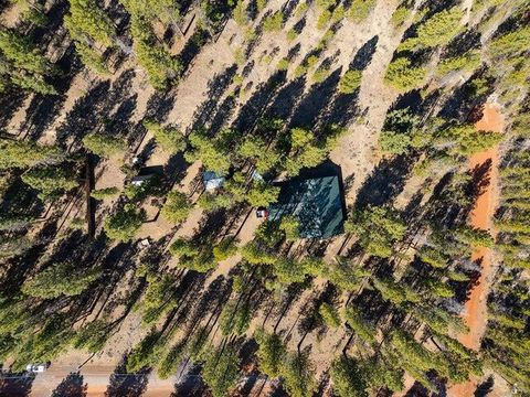 Tiny photo for 153526 Twilla Court, La Pine, OR 97739 (MLS # 220220483)