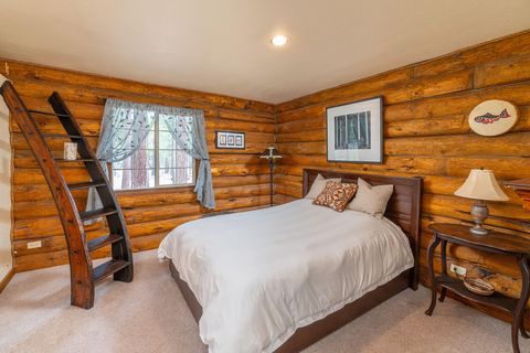 Tiny photo for 153526 Twilla Court, La Pine, OR 97739 (MLS # 220220483)