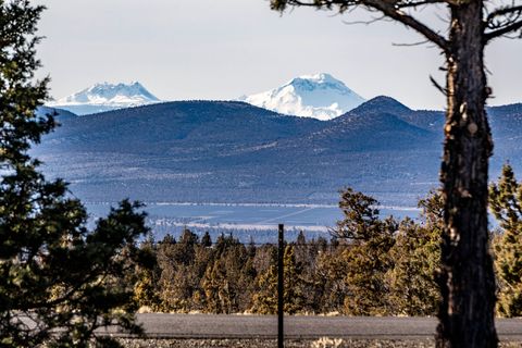 Tiny photo for 11518 SE View Top Lane, Prineville, OR 97754 (MLS # 220213277)