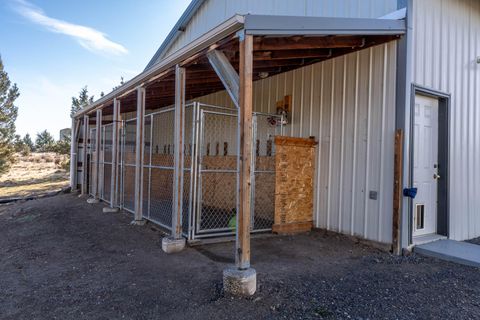 Tiny photo for 11518 SE View Top Lane, Prineville, OR 97754 (MLS # 220213277)