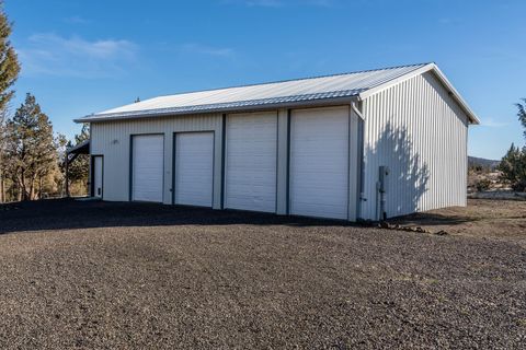 Tiny photo for 11518 SE View Top Lane, Prineville, OR 97754 (MLS # 220213277)